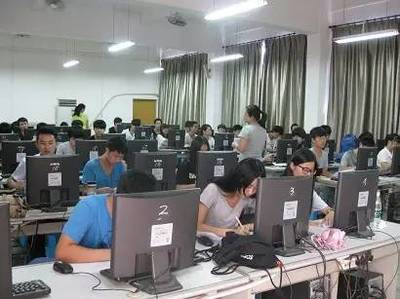工匠搖籃 就業(yè)率99%以上的計(jì)算機(jī)技術(shù)培訓(xùn)學(xué)校如何“放大招”